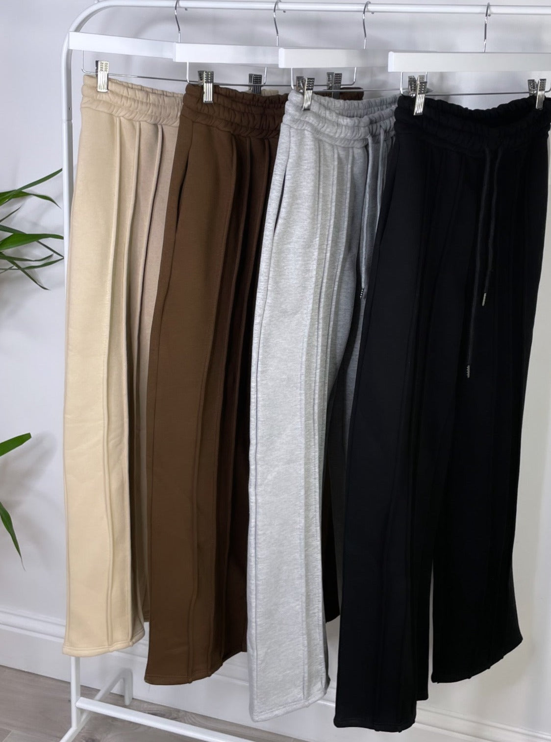 FERN Wide Leg Joggers - Beige